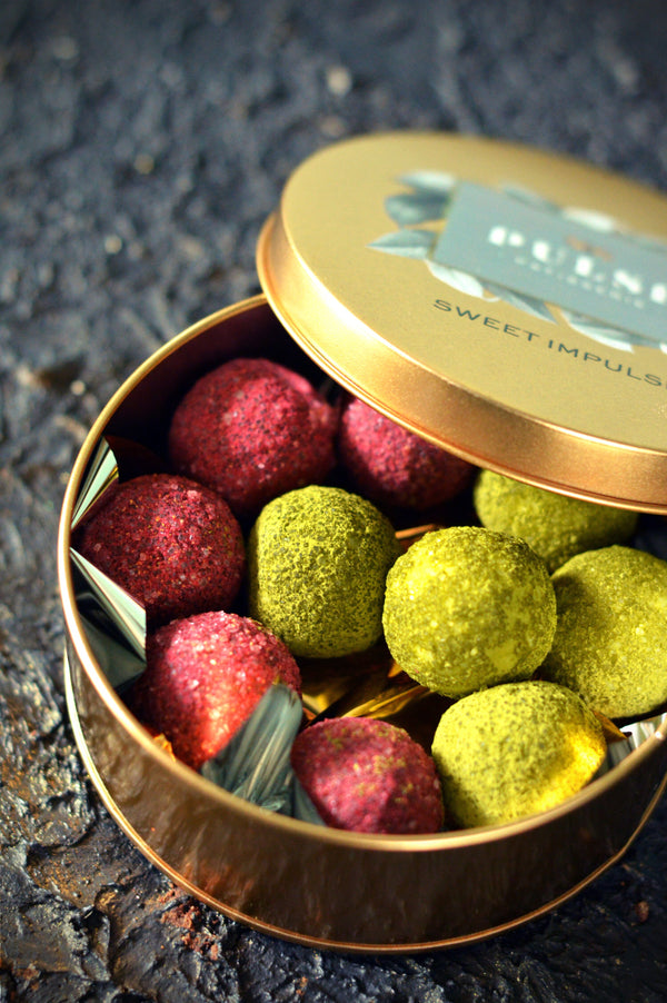 MATCHA & STRAWBERRY TRUFFLE Pastries & Gifts Pulse Patisserie 