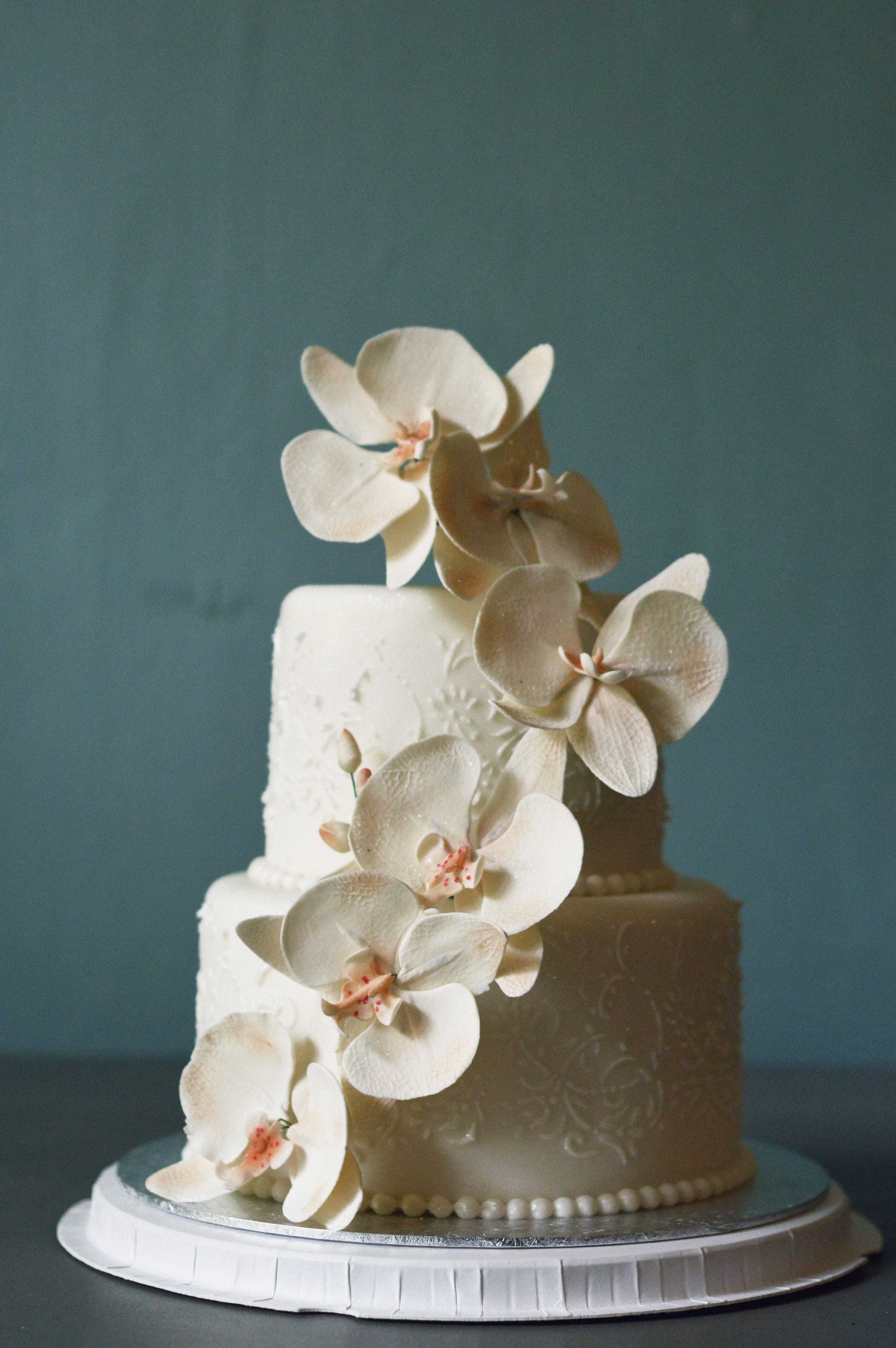 Orchid Cascade- Wedding Cake– Pulse Patisserie