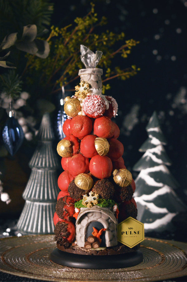 FIREPLACE CROQUEMBOUCHE Christmas 2022 Pulse Patisserie 