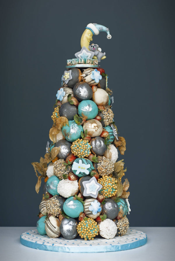 GOODNIGHT MOON Croquembouche Pulse Patisserie 