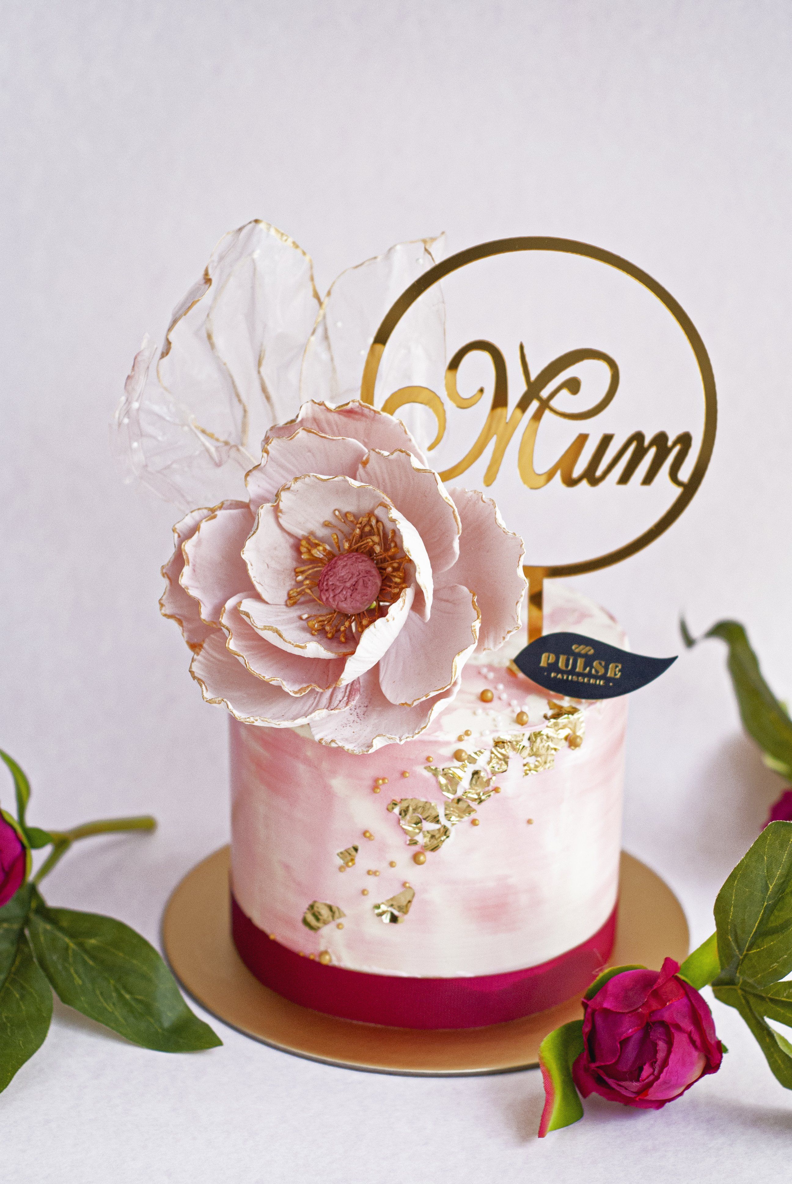 50th Birthday Mum Gardening Themed Cake - Decorated Cake - CakesDecor
